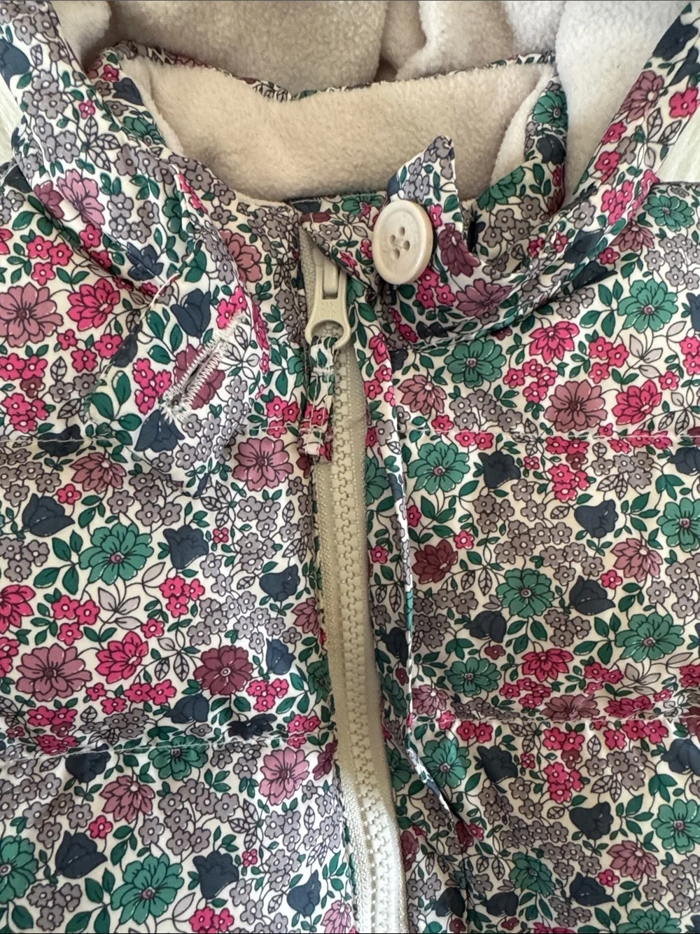 Baby GAP Girls Snowsuit Floral Hooded One-Piece Pink & Green Size 0-6 Months